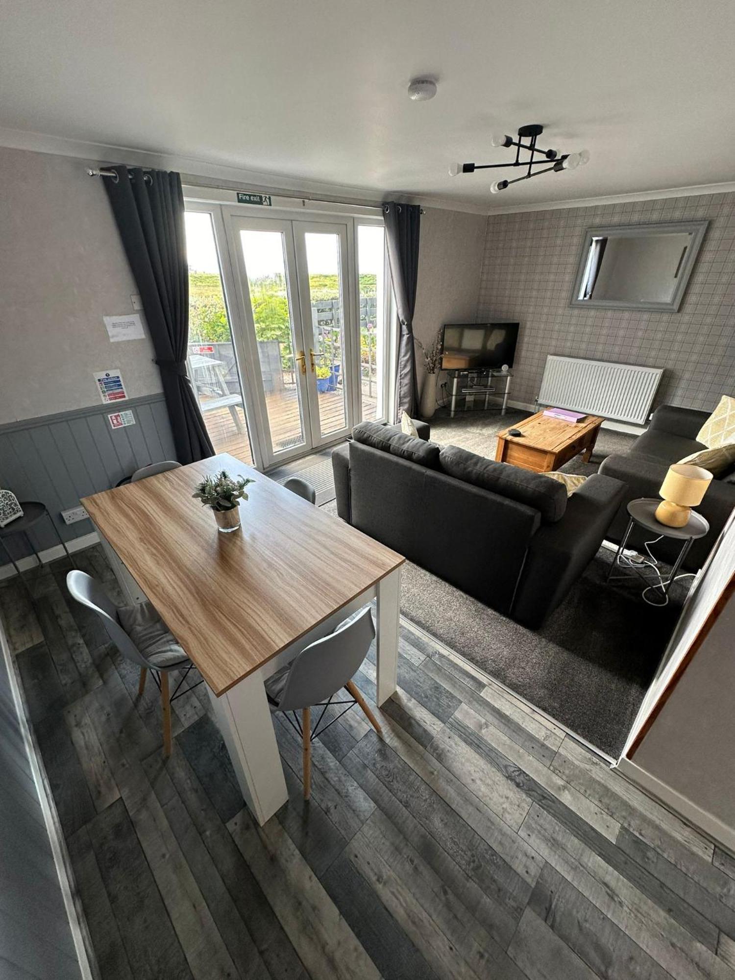 Self Catering Spacious 2 Bed Apartment With Sea Views South Erradale Eksteriør billede