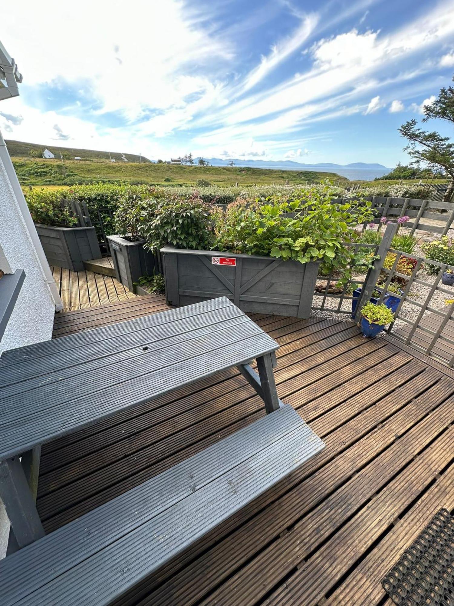 Self Catering Spacious 2 Bed Apartment With Sea Views South Erradale Eksteriør billede